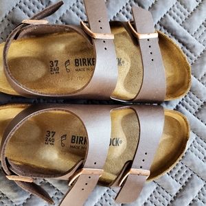 NEW NEVER WORN Birkenstock Milano women's sandals.